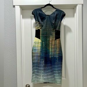 Karen Millen US 8 Cap Sleeve Sheath Dress